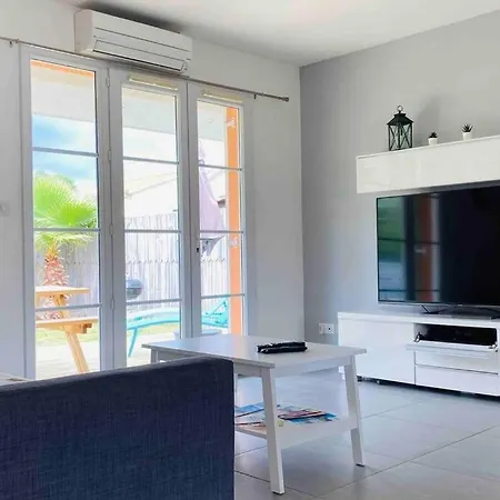 펜션 Bassin D'arcachon: Maison Agreable Avec Jardin!